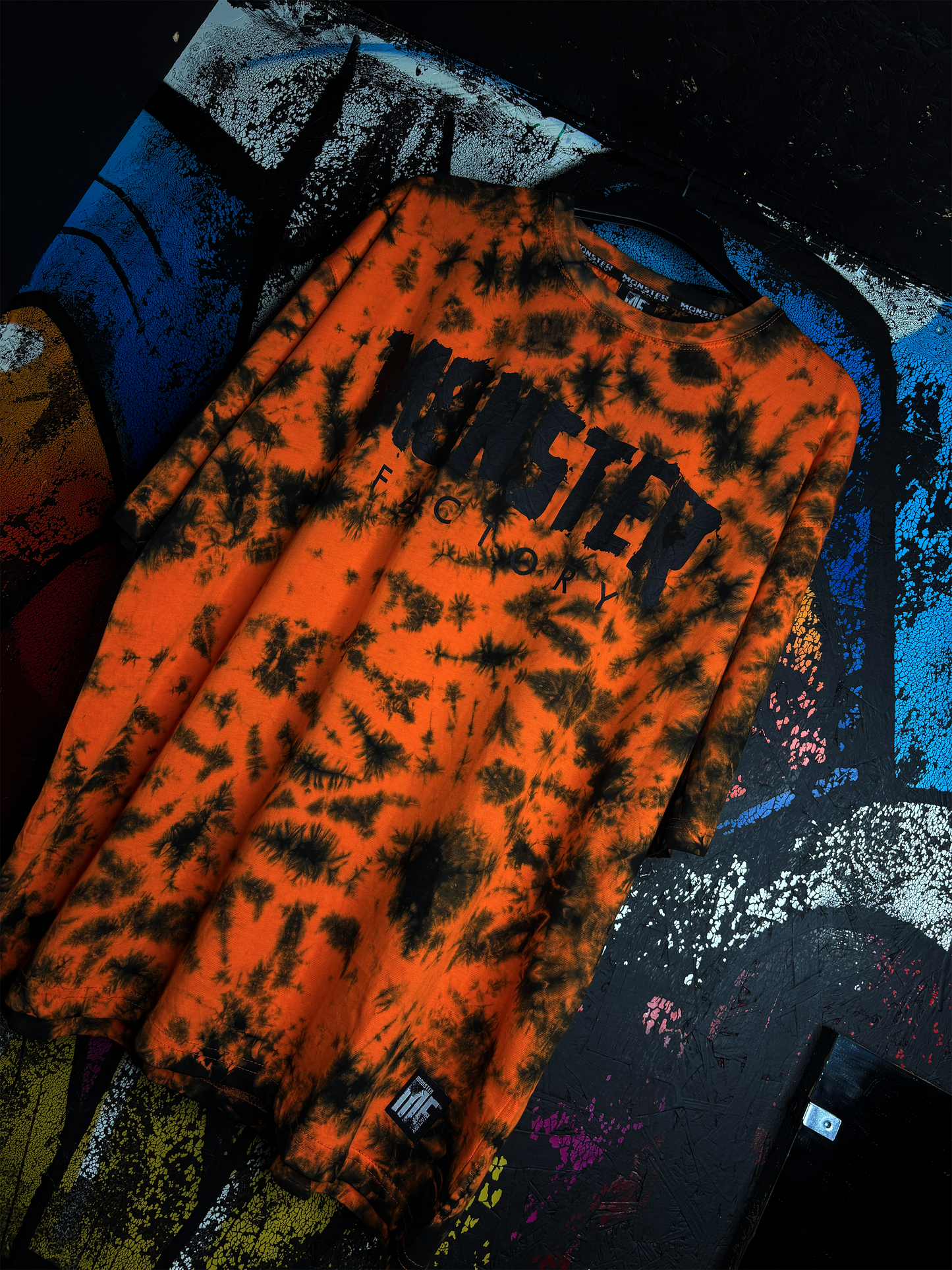 Monster Factory Molten lava Oversized tee