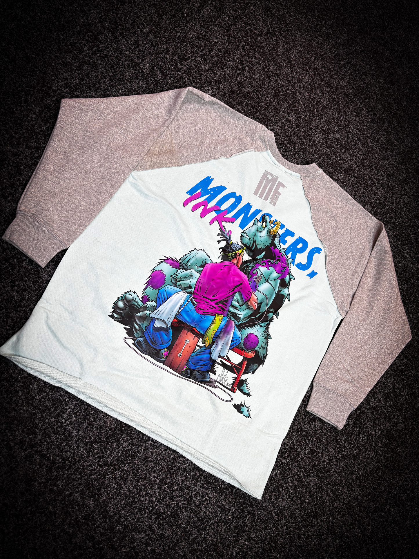 Monsters Ink'd raglan oversized sweatshirt