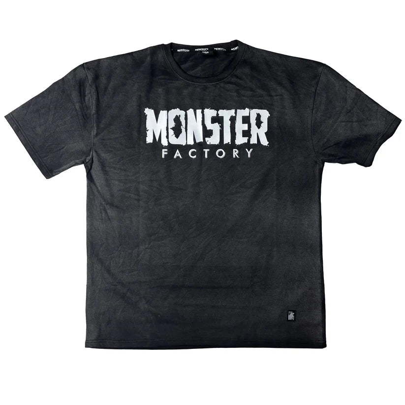 No place for the weak - Acid wash oversized tee